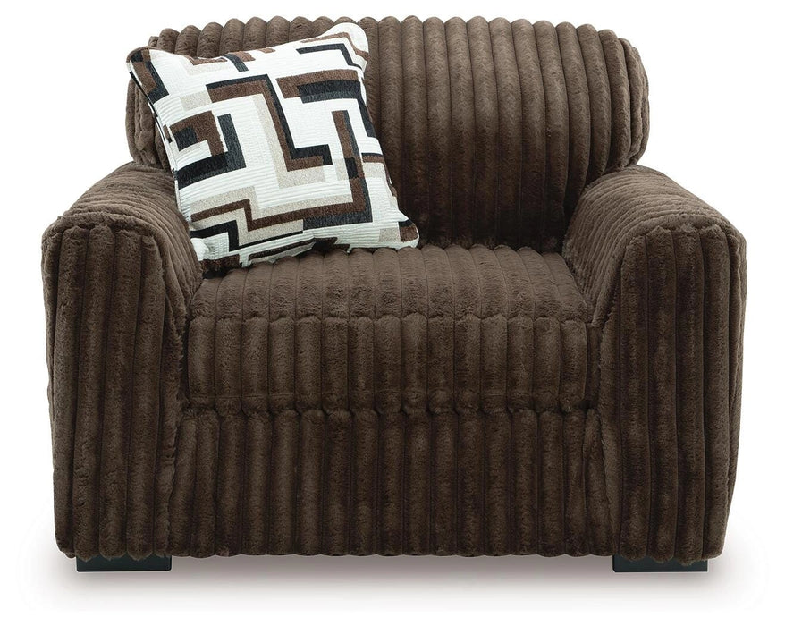 Midnight-Madness Oversized Chair