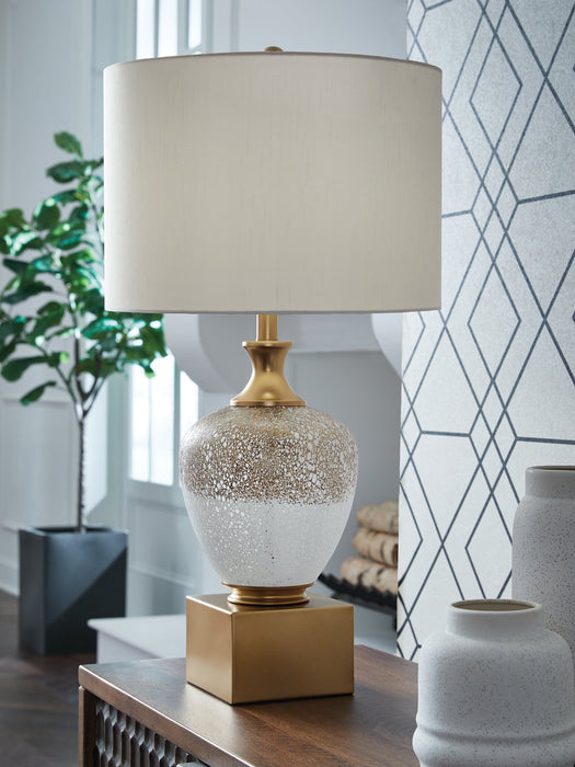 Tavisburg Table Lamp